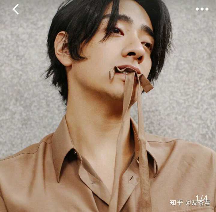 有哪些演员可以演出衣冠禽兽/斯文败类的感觉?