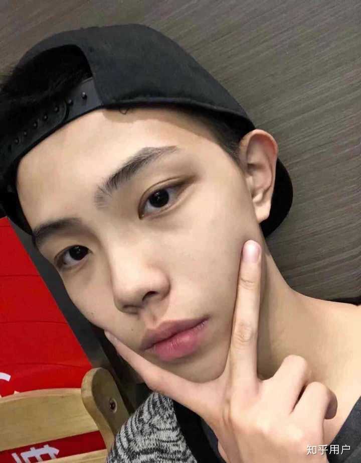 你见过最帅的高中男生长什么样?