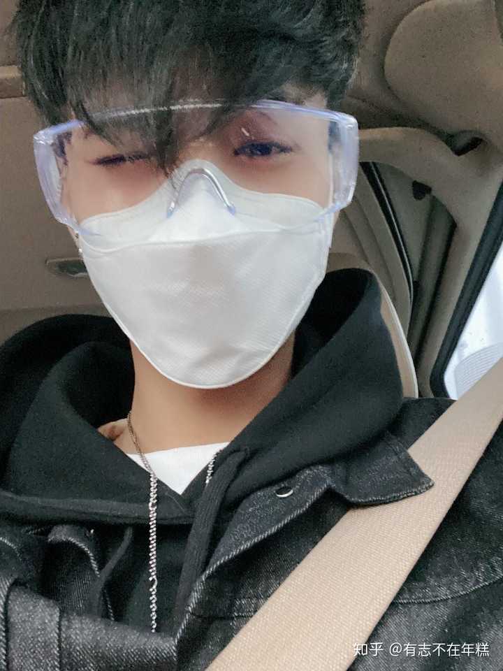 客观评价一下秦霄贤的业务能力?