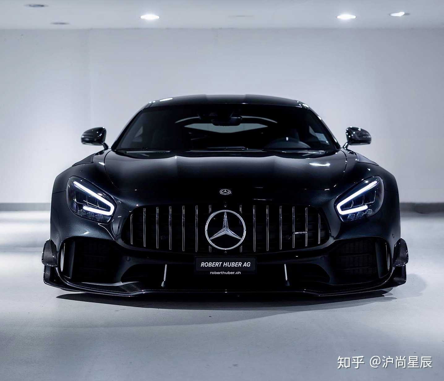 沪尚星辰 的想法: 【美车鉴赏】 黑武士奔驰amg gtr,帅的无… - 知乎