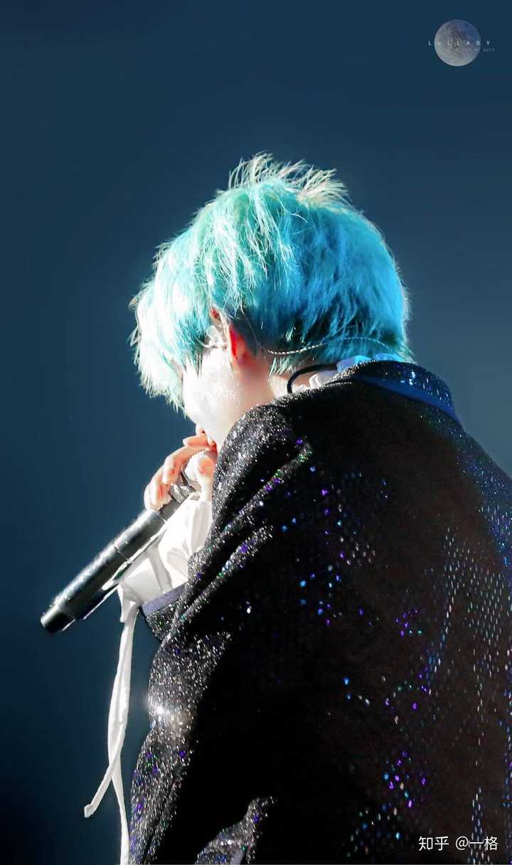 郑号锡的哭,花样年华演唱会结束时的哭,wings最终场的哭,18mama香港