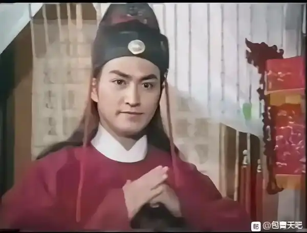 为什么在武侠游戏里, 一旦投奔朝廷就自动被打上「鹰犬」标签，朝廷和江湖真的一定对立吗?