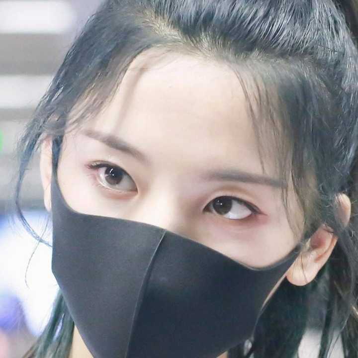 杨超越有哪些很绝的图?