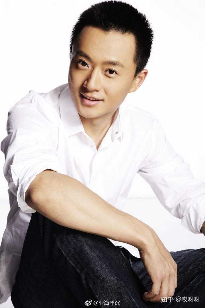 有哪些古装比现代装惊艳的人?