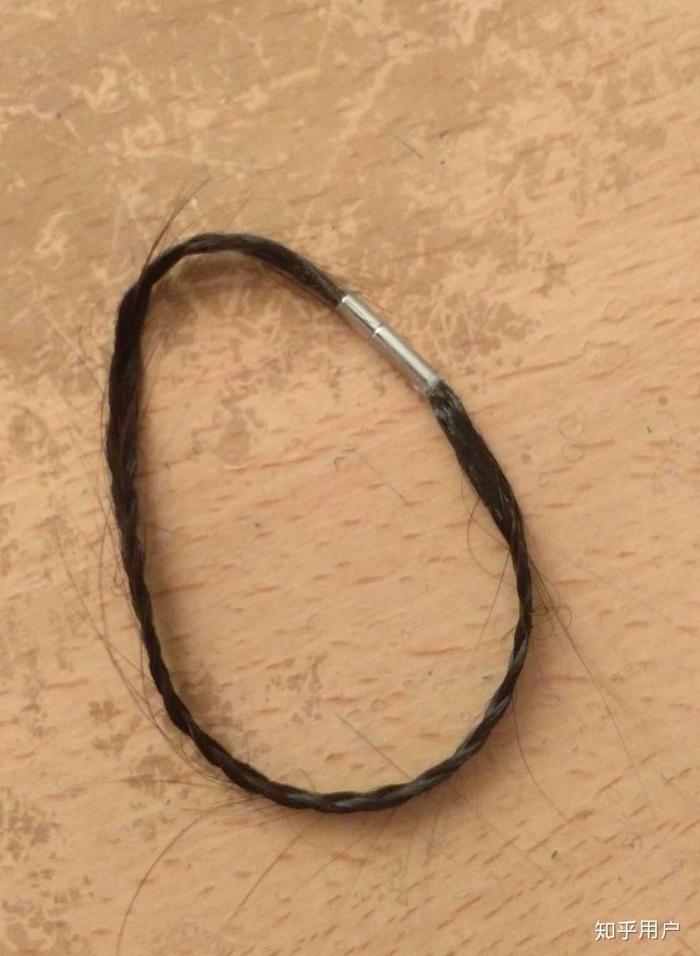 在抖音看到有用头发编手链的(.