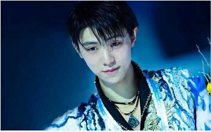 羽生结弦的眼睛,第一眼就爱上了   显示全部