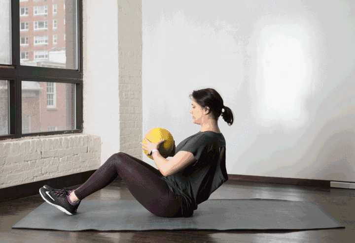 动作四:俄罗斯转体