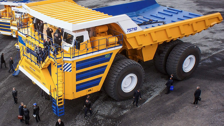 俄罗斯(苏联)作为一个工业大国,为什么没有世界性的汽车品牌?