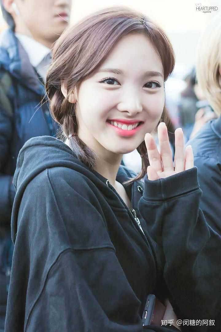 有哪些有兔子牙的艺人/明星/演员?