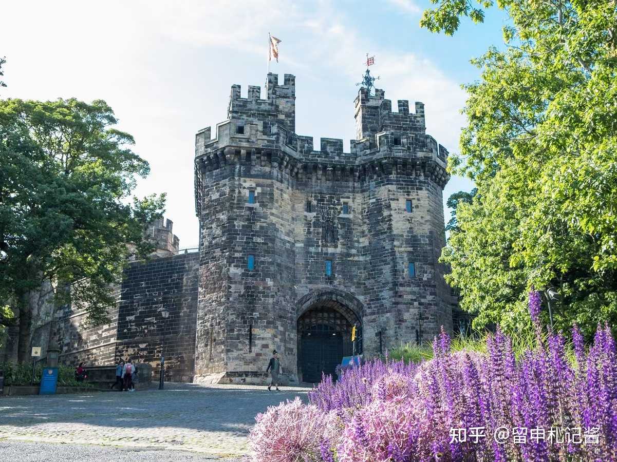 留申札记酱 的想法: 兰卡斯特城堡 的春夏秋冬 - 知乎