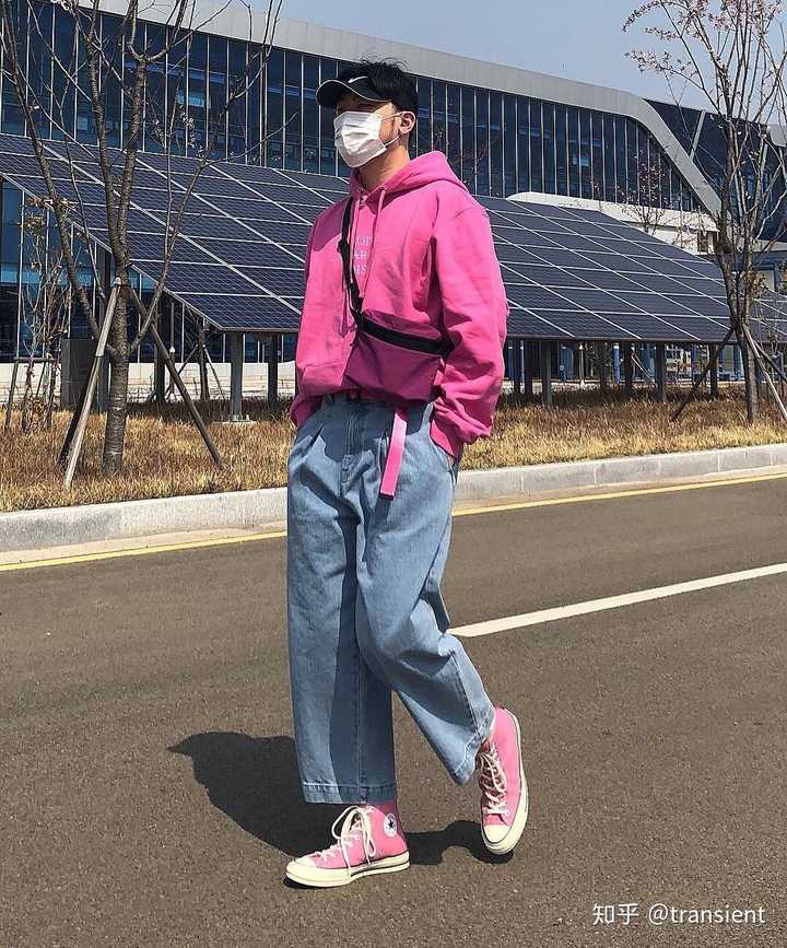 不会呀  穿匡威的男孩子超好看