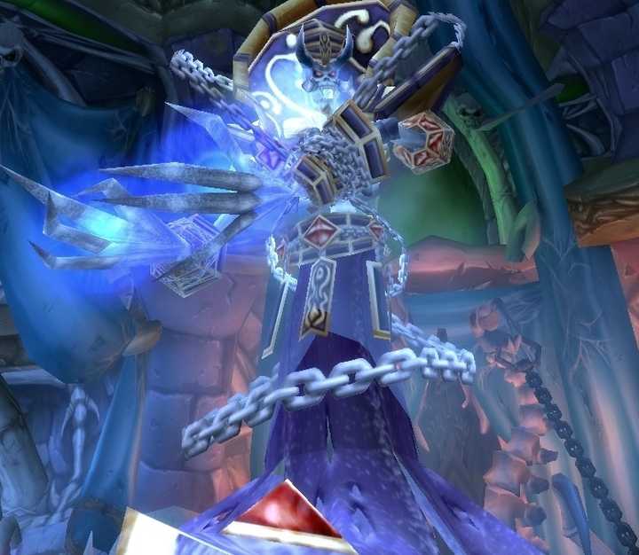 克尔苏加德为什么穿裙子?