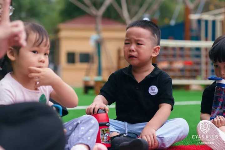 让两岁半的小孩上幼儿园早不早 知乎