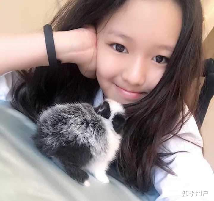 如何评价周巴黎?