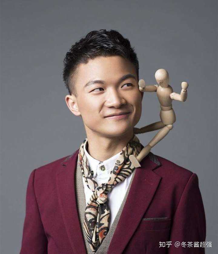 你们想不想跟我分享一下是因为什么歌入坑周深的?