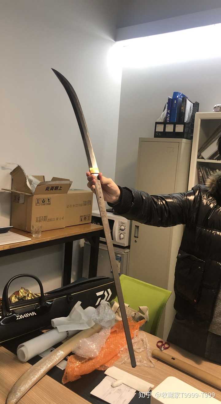 有没有在动漫中被扭曲了形象的兵器?