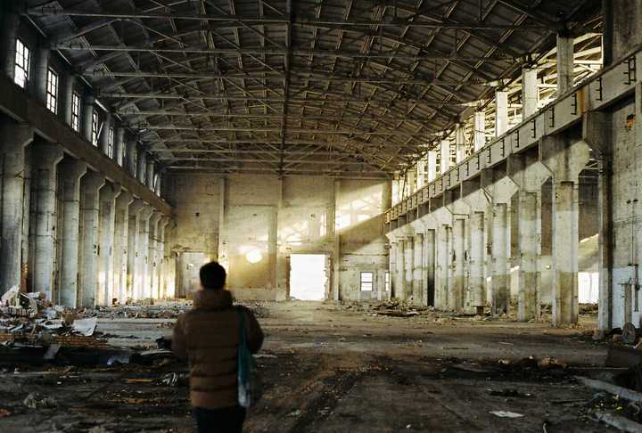 一个废弃的工厂对策划师代表着无限可能