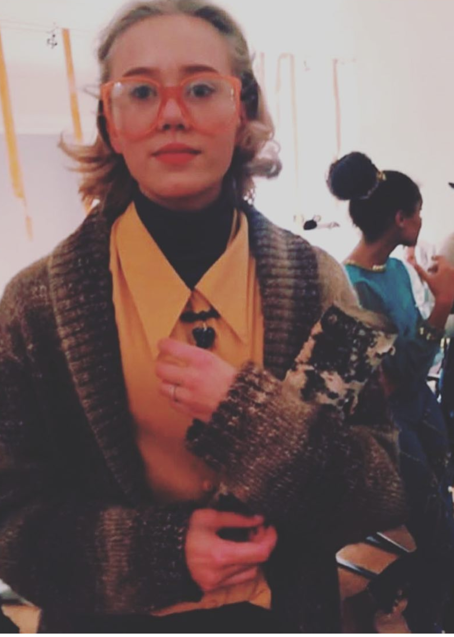 那必须是skam中noora的扮演者了.