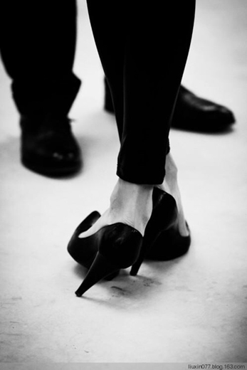 如何解决习惯性崴脚?