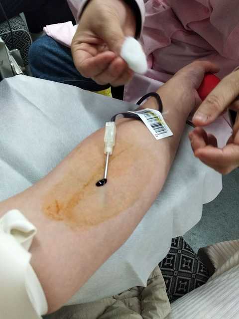 无偿献血针头图片