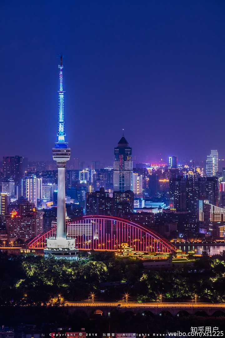 武汉和南京,哪一座城市潜力大?