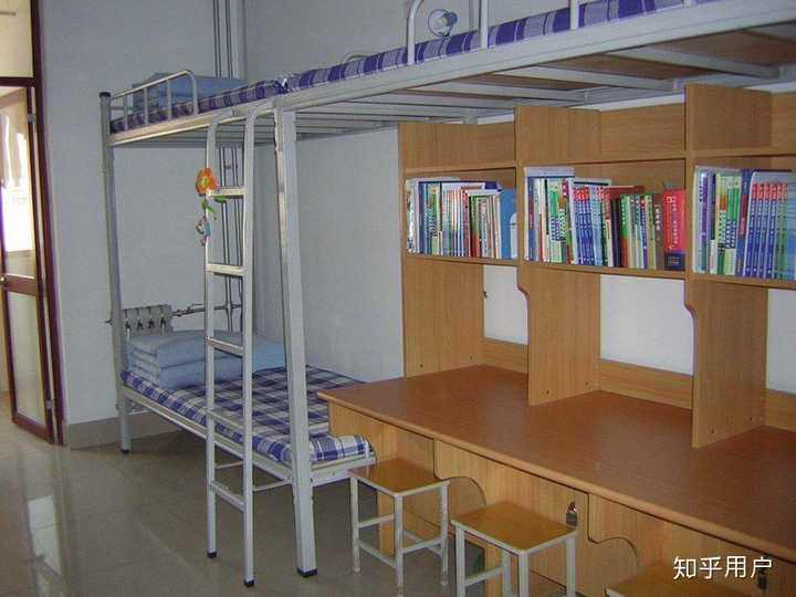 鄂州职业大学学生宿舍图片