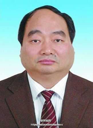 年薪三十万的码农不如一个省委办公厅公务员吗?