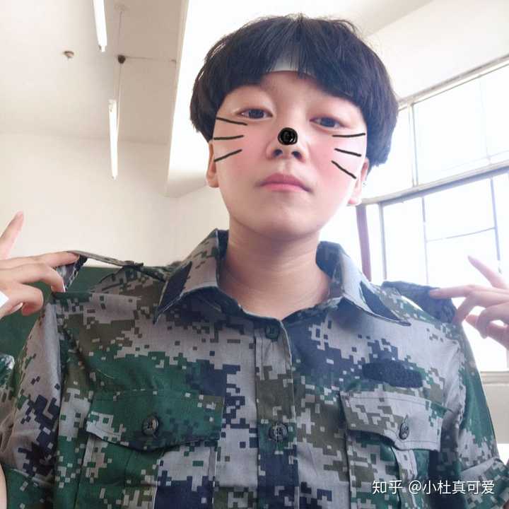 高一军训时候的照片