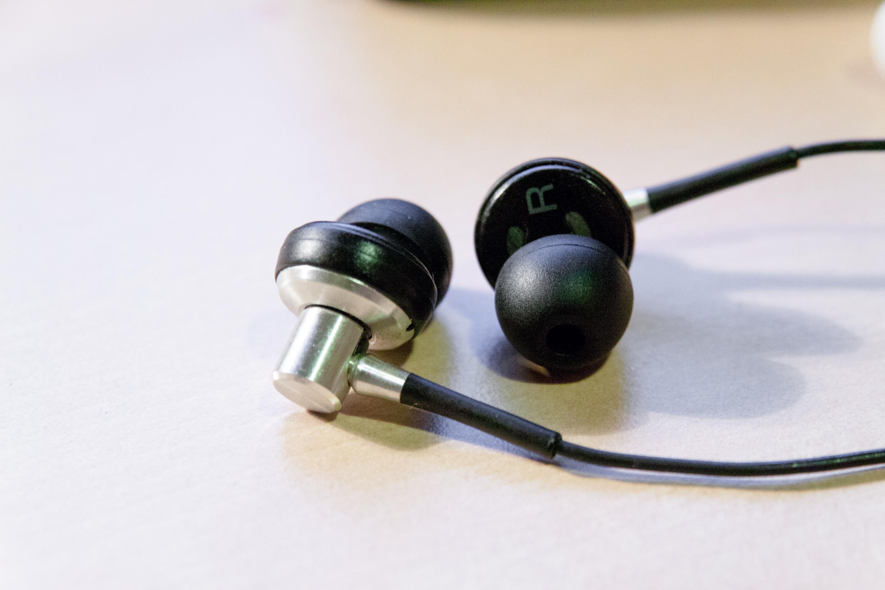 Sony MDR-EX 110AP In-Ear Kopfhörer Schwarz Sony MDR-EX 110AP In-Ear Kopfhörer Schwarz