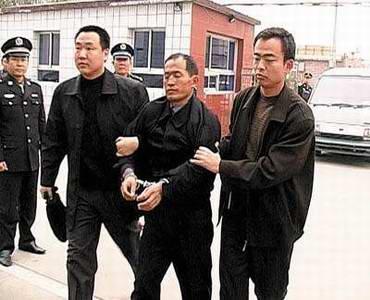 「黄瓜门事件图片大全」90候黄瓜门事件是怎么回事