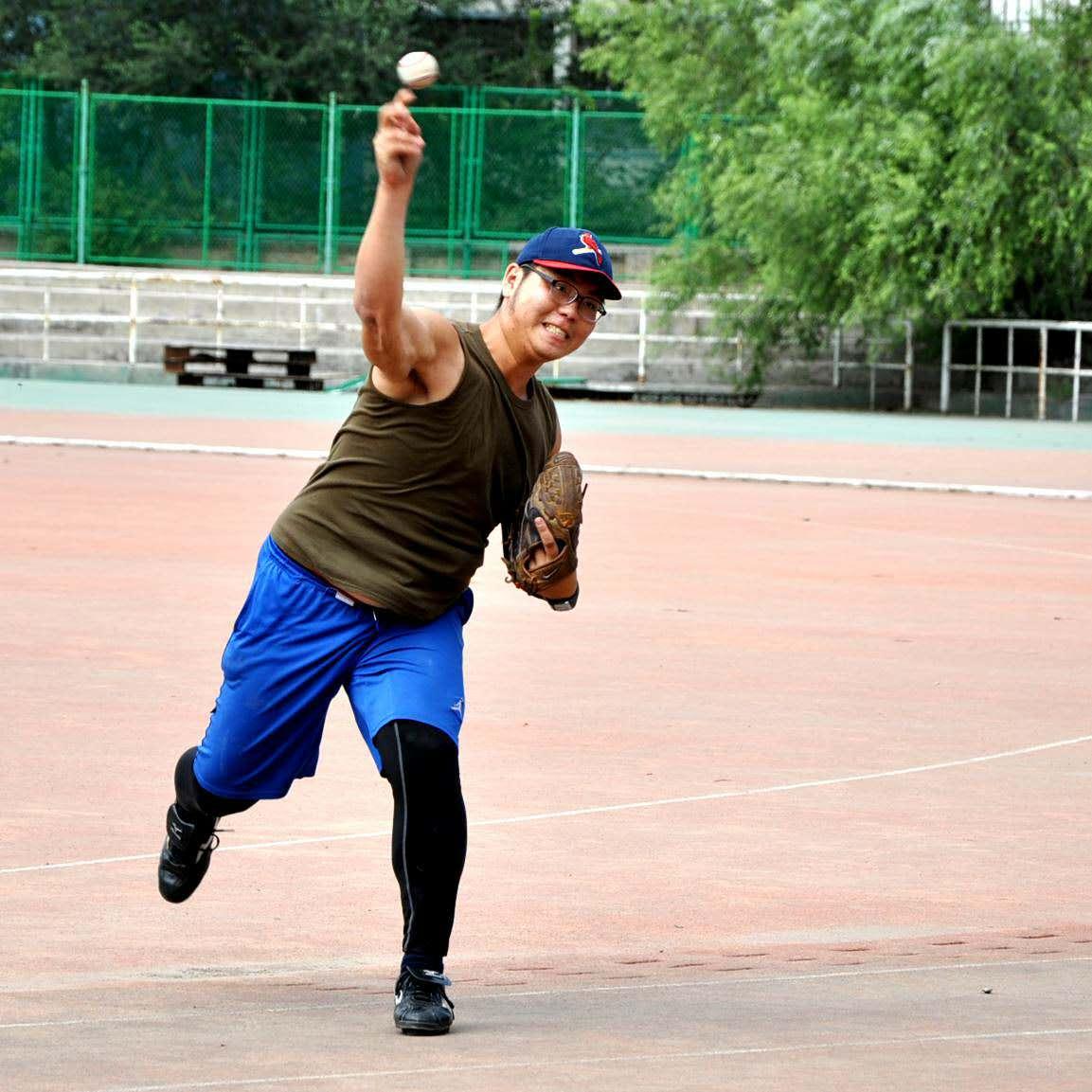 体脂高的人练出大块肌肉是什么感受?