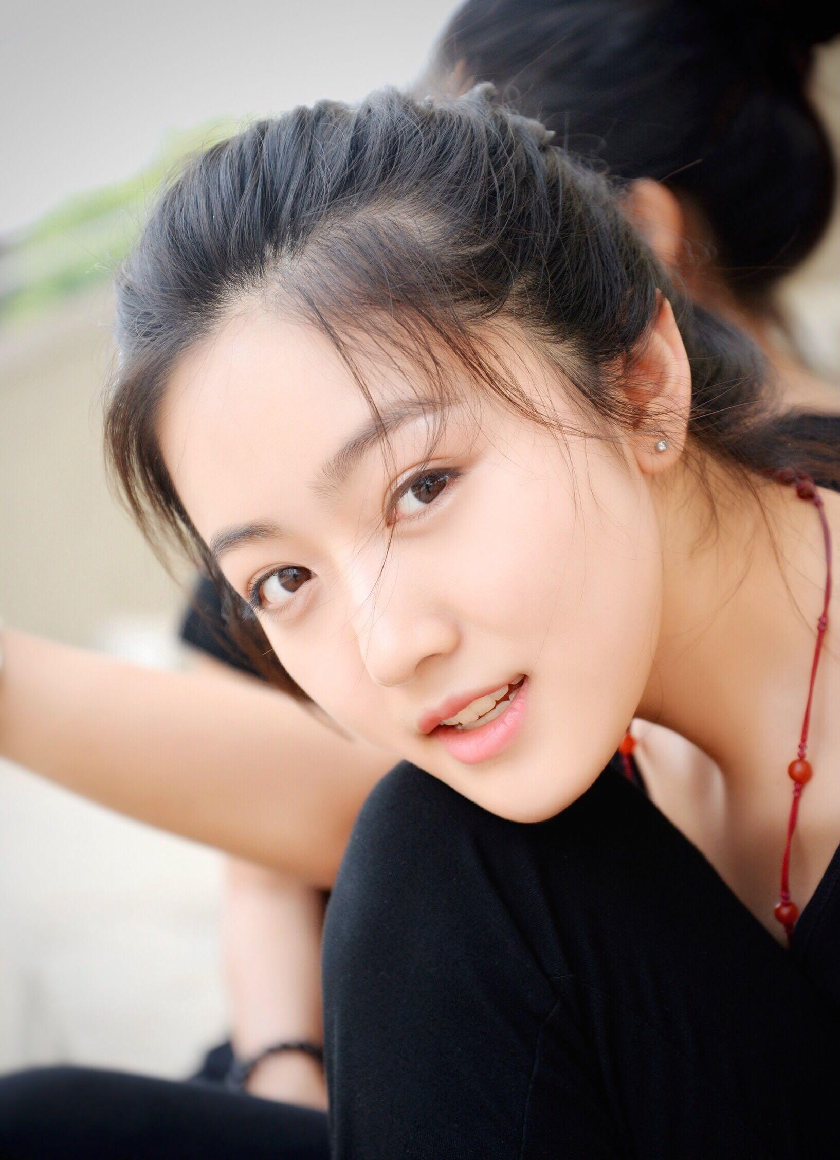 生活中你见过的最美女性长什么样?