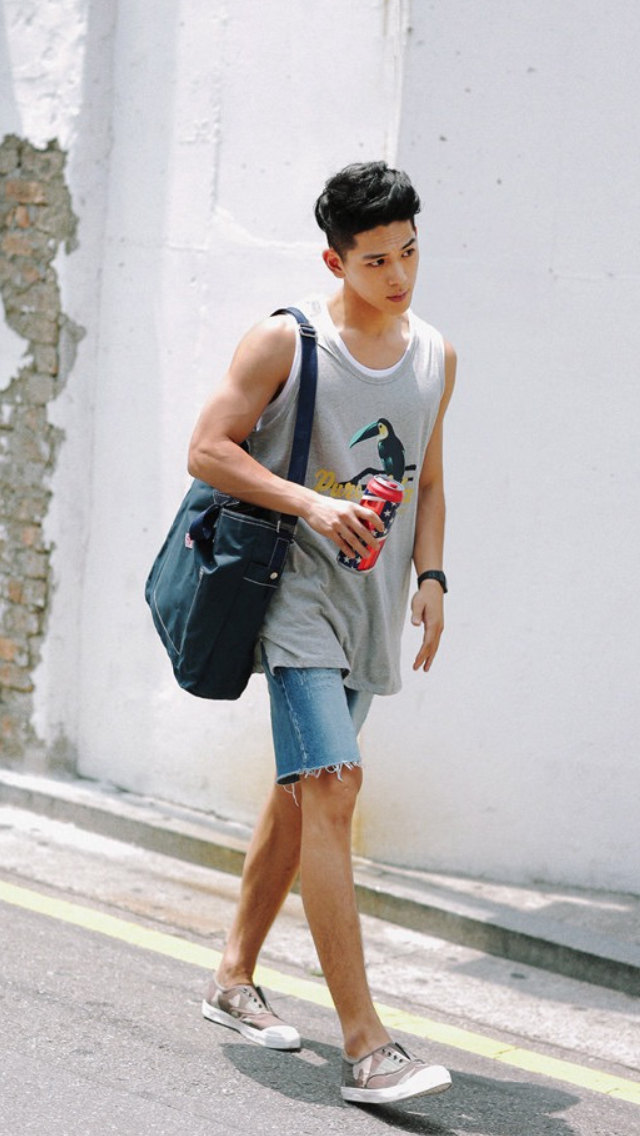 瘦高的男生如何穿衣搭配