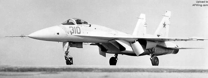 现代各种武器装备的最初基本款和最新改进款差距有多少呢