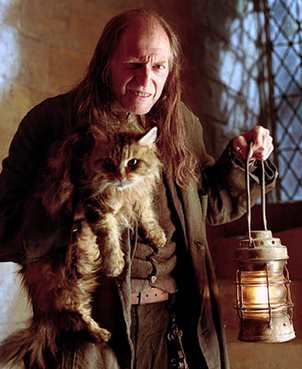 血族和不朽法医中的亚伯拉罕是同一个人吗古董店同名手臂上的数字