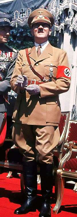 仅从logo设计的角度看纳粹的万字旗设计得好不好