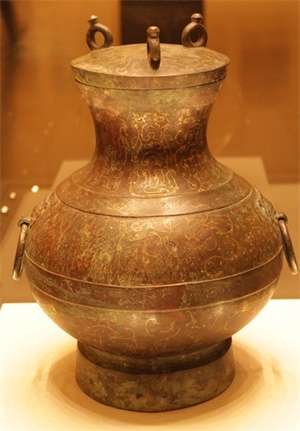 鼎、斝、簋、卣、觚、尊、鬲、爵……这些青铜器皿有什么区别？