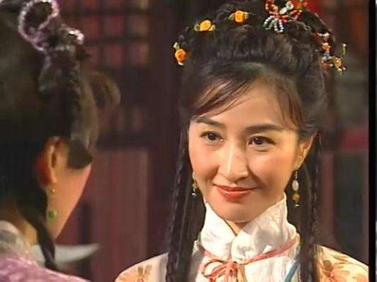 《金装四大才子》是2000年关咏荷与张家辉首次"情侣档"合演的tvb台庆