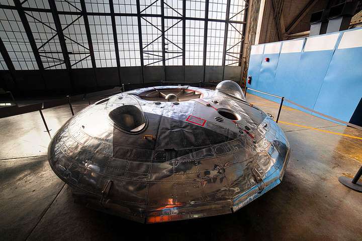 ���ô�1959���Avro