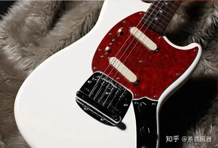 茶底谈琴之fender mustang：让人又爱又恨的“野马” - 知乎