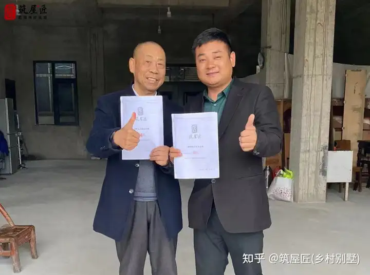 新居鼎立，梦想筑成！热烈祝贺监利曾女士别墅喜封金顶(图5)