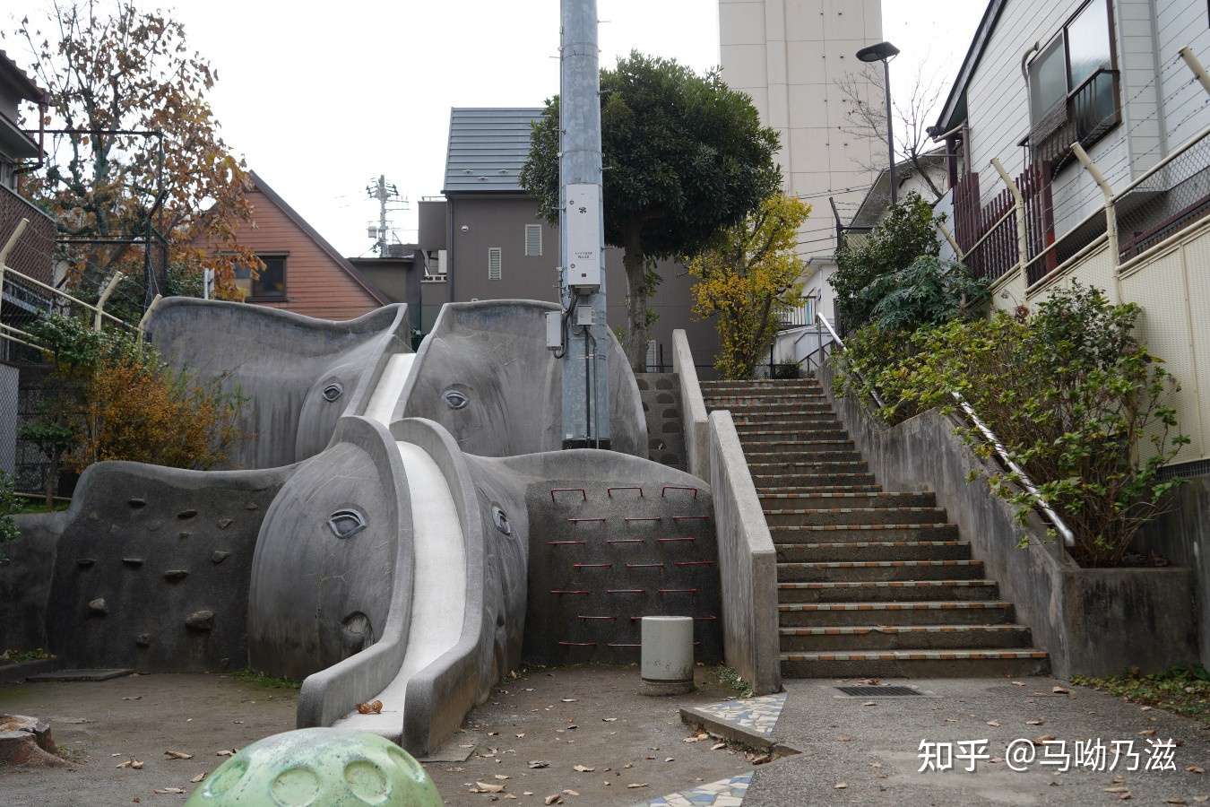 公园变无聊了 日本即将消失的童年游戏体验 知乎