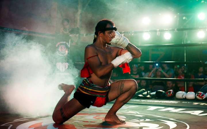 thaifight 20110925 播求buakaw vs hicham拜师舞开场篇 v.youku.com