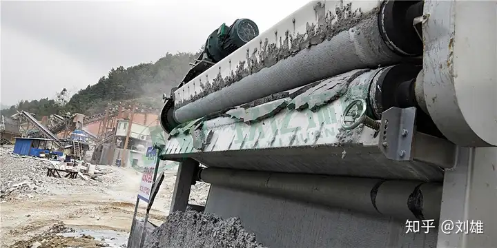 学到了吗(大型泥浆分离机 泥浆离心脱水机时产量)离心式泥浆脱水机,(图4) 学到了吗(大型泥浆分离机 泥浆离心脱水机时产量)离心式泥浆脱水机,(图4)