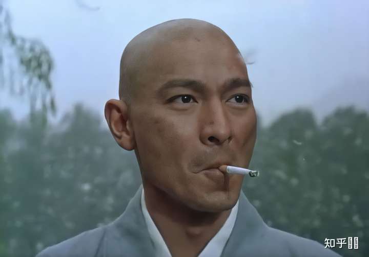 能用一段话来描述你喜欢的人吗?