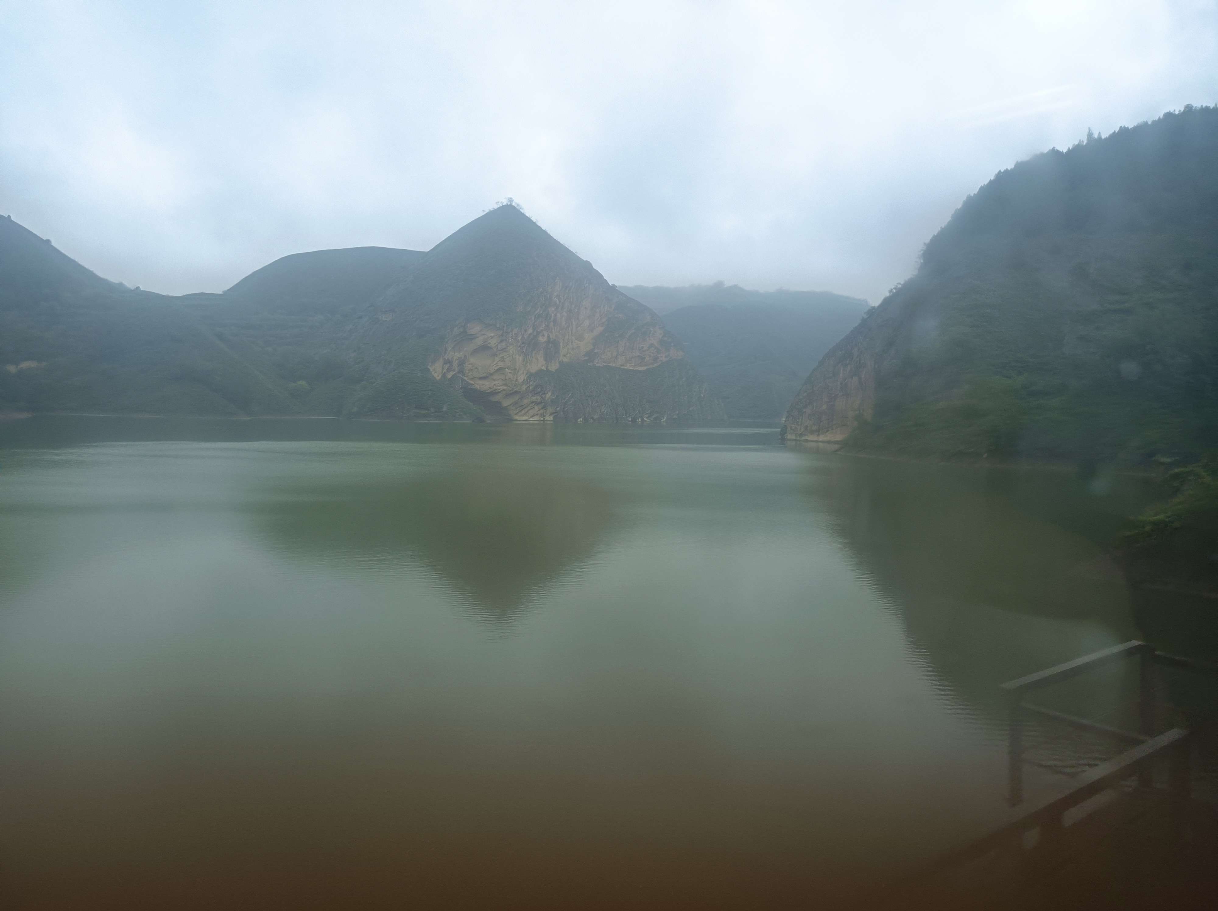 沪上秦人 的想法: 宝鸡峡水库 | #镜头里的好风光 渭河峡谷… - 知乎