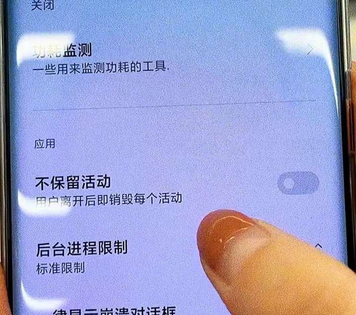 手机卡顿反应慢怎么解决（手机卡顿恢复出厂设置有用吗）