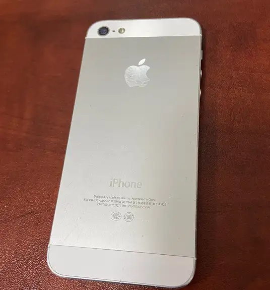 它是寿命最短的iPhone旗舰之一，用过的人孩子都打酱油了吧！ - 知乎