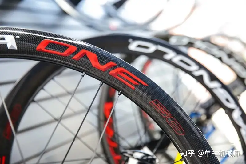 全新加宽造型Campagnolo碟刹轮组BORA ONE 50 - 知乎