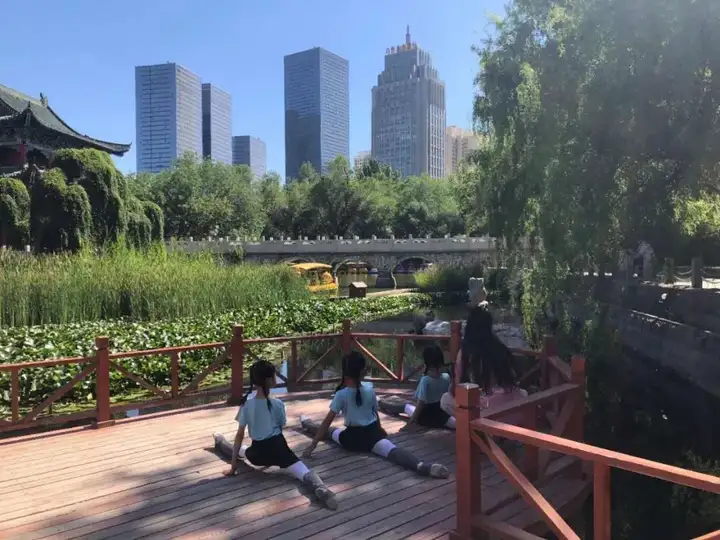 没错,这就是我爱着的乌鲁木齐
